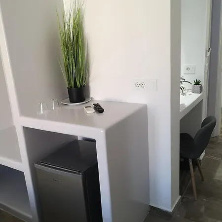 Zeus Aparthotel Kamári