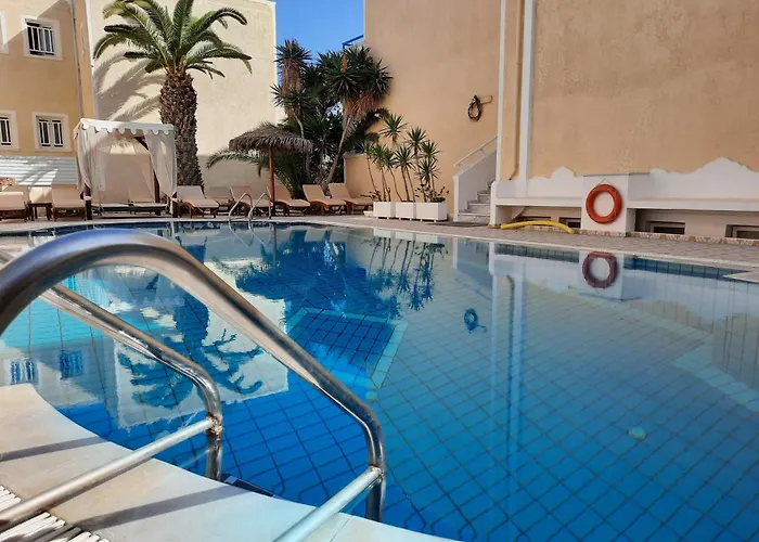 Zeus 아파트호텔 3*