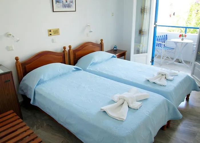 Zeus Lägenhetshotell 3*