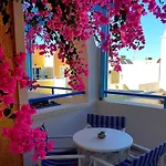 Zeus Lejlighedshotel Kamári