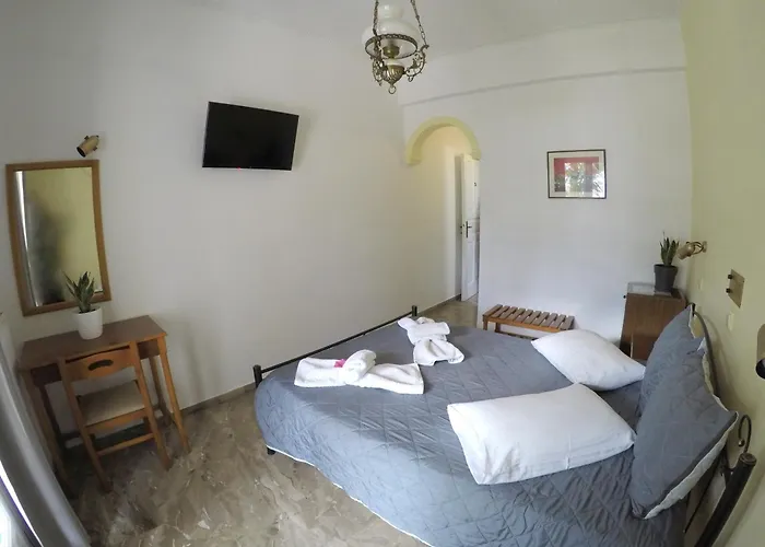 Zeus شقة فندقية 3*