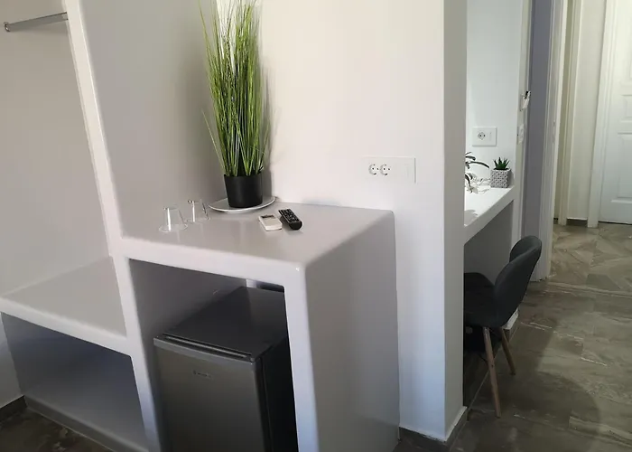 Zeus شقة فندقية Kamári